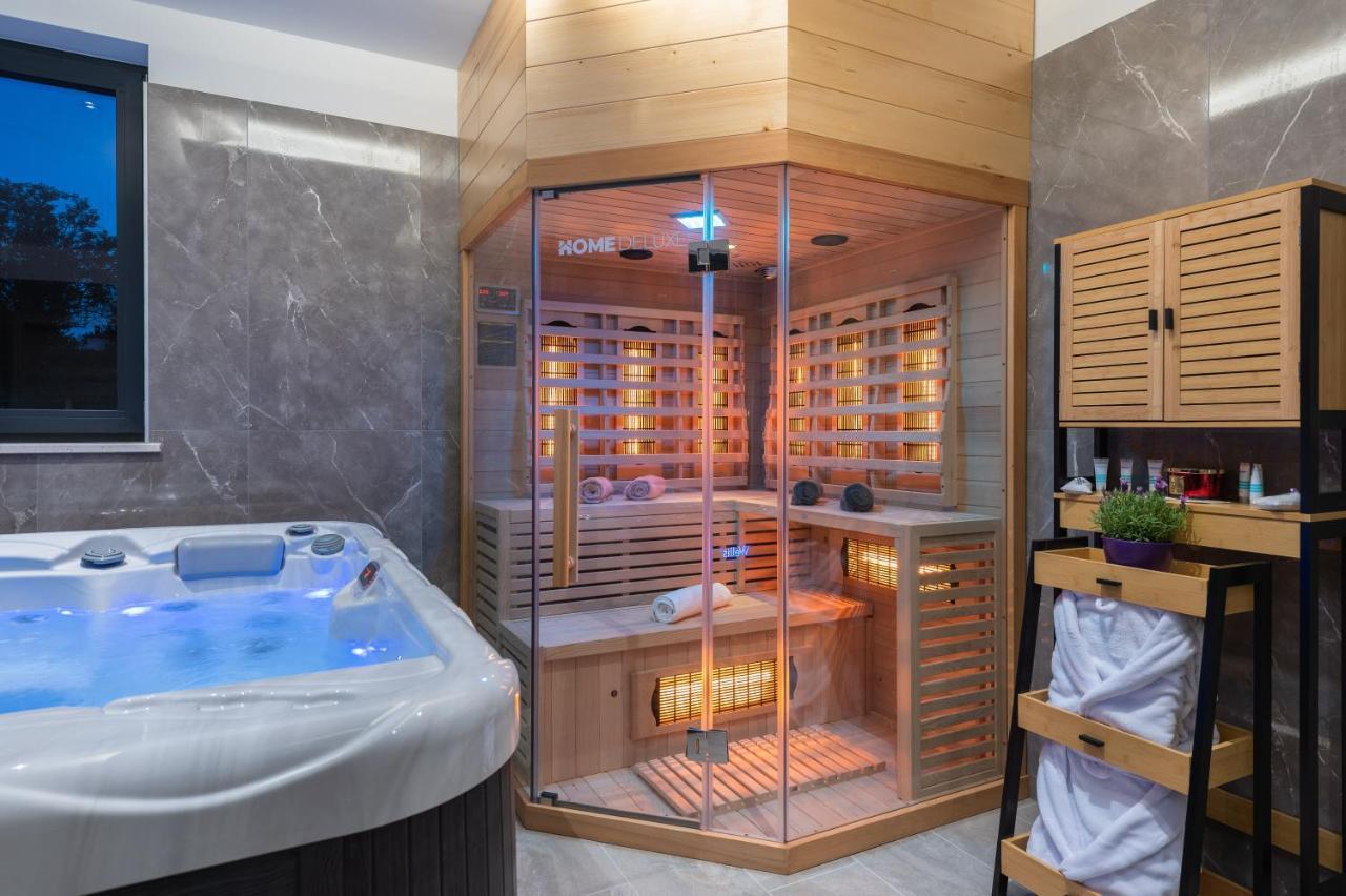 Green Luxury II With Heated Pool, Jacuzzi & Sauna Ruzici  Zewnętrze zdjęcie