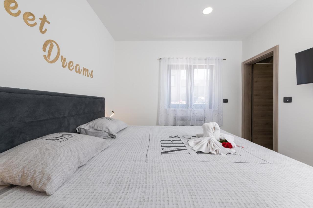 Green Luxury II With Heated Pool, Jacuzzi & Sauna Ruzici  Zewnętrze zdjęcie