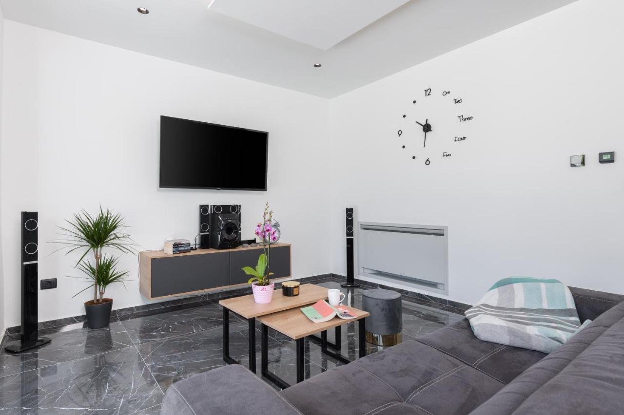 Green Luxury II With Heated Pool, Jacuzzi & Sauna Ruzici  Zewnętrze zdjęcie